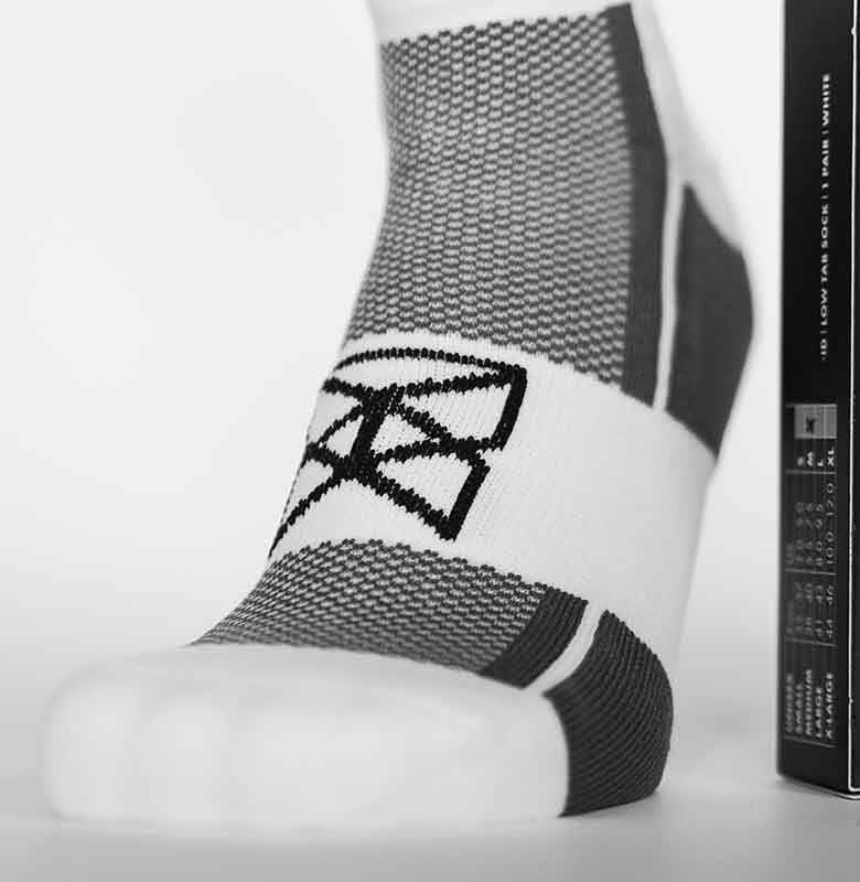 -ID Low Tab Running Sock WHITE - Detail
