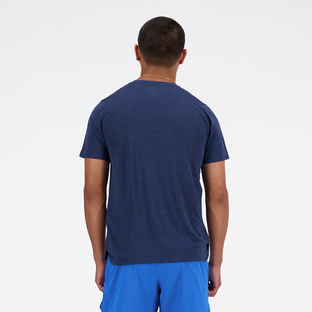 New Balance Athletics Run T-Shirt Blau | Men