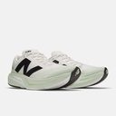 New Balance Fuel Cell Rebel v4 | Laufschuh für Frauen